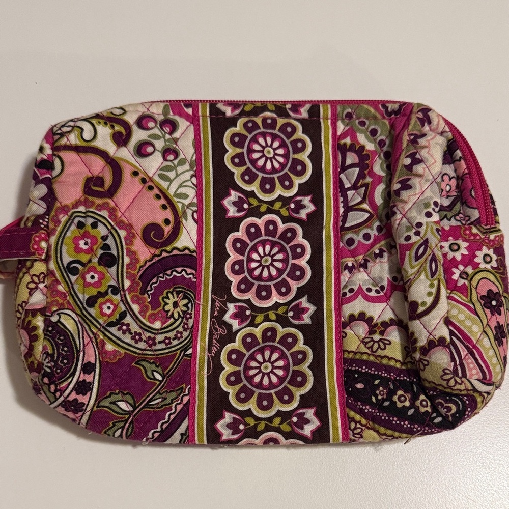 Vera Bradley Very Berry Paisley Medium Cosmetic Bag I1